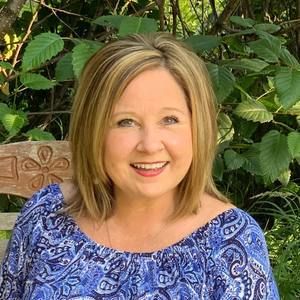 Meet your Posher, Traci